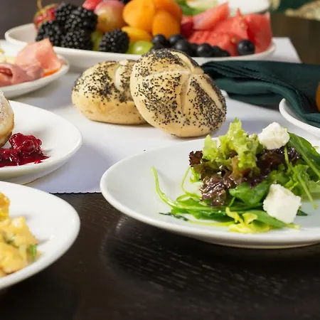 Hotel Zamek Luzec & Wellness 4*