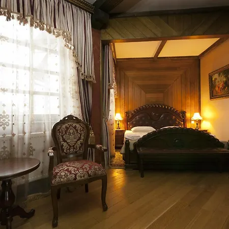 Zamek Luzec & Wellness Готель