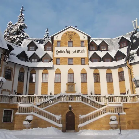 Zamek Luzec & Wellness Hotel